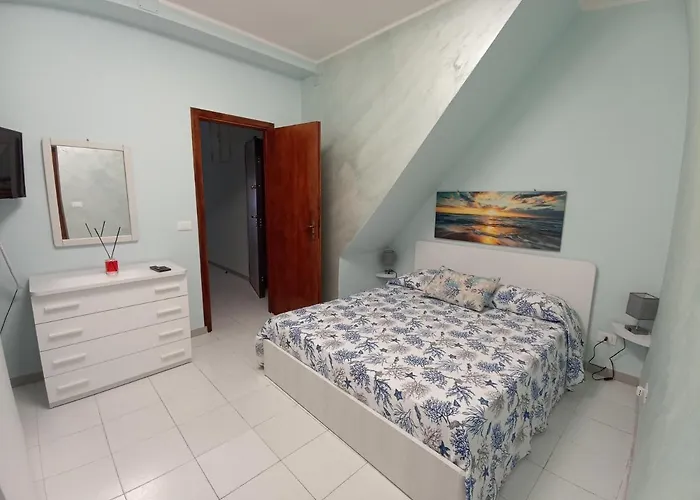 Ludovica's House Giardini Naxos