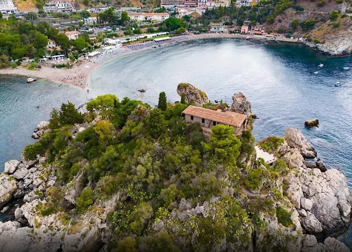 Ludovica's House Appartamento Giardini Naxos